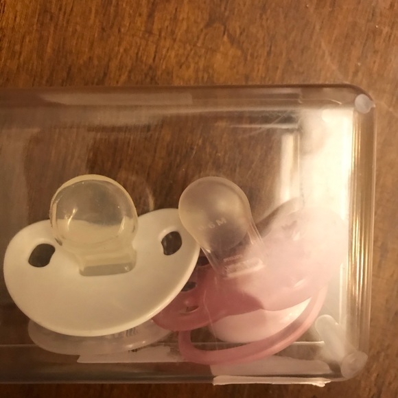 pacifier bundle - Picture 6 of 12